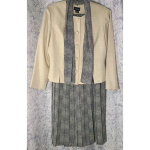 Vtg Leslie Faye 3 Pc Skirt Suit Button Blazer 16P Jacket Attached Scarf Beige